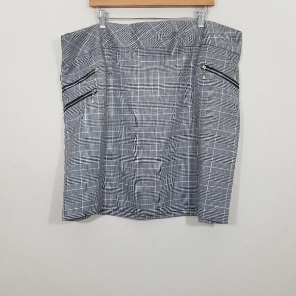 Ashley Stewart Dresses & Skirts - NWT Ashley Stewart Plaid Skirts Size 22